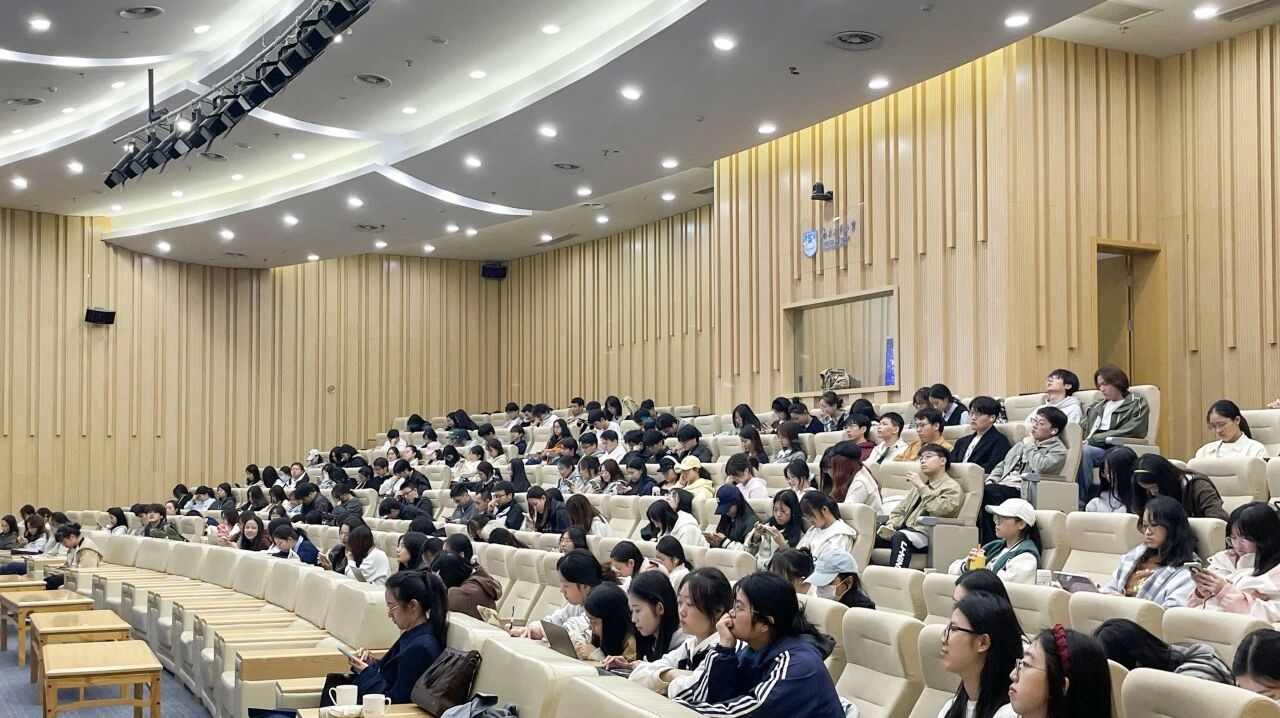 70975e2257d6b1e797191d4d177b9670.jpg 70975e2257d6b1e797191d4d177b9670.jpg